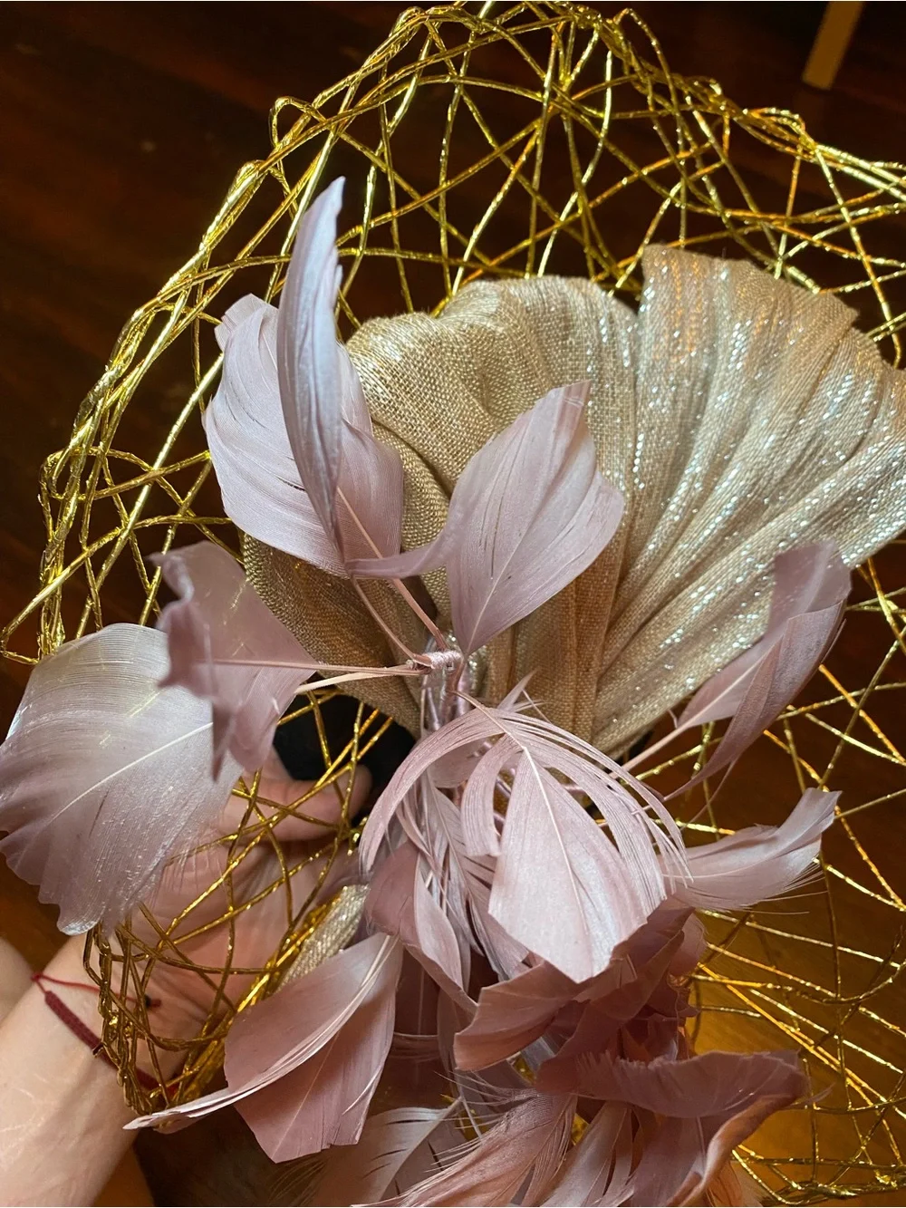 VGUC Aimee Fuller Elegant Gold and Pink Feathered Fascinator Headband